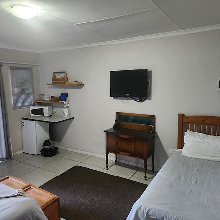 Mimosa Guesthouse コールズバーグ エクステリア 写真